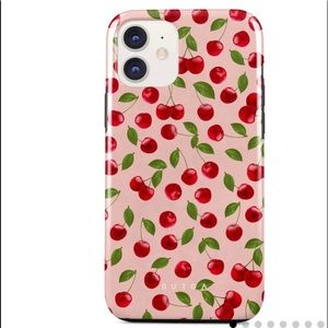 iPhone 11 phone case. Come’s with pretty soft bag